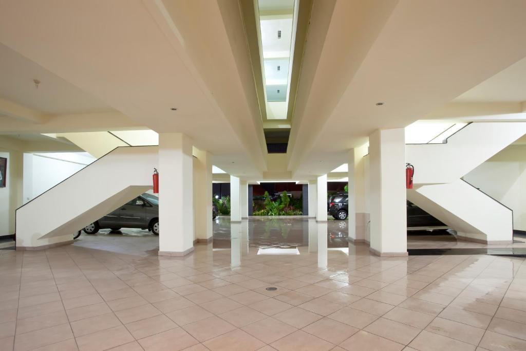Pondok Taman 828 Hotel Denpasar  Exterior photo